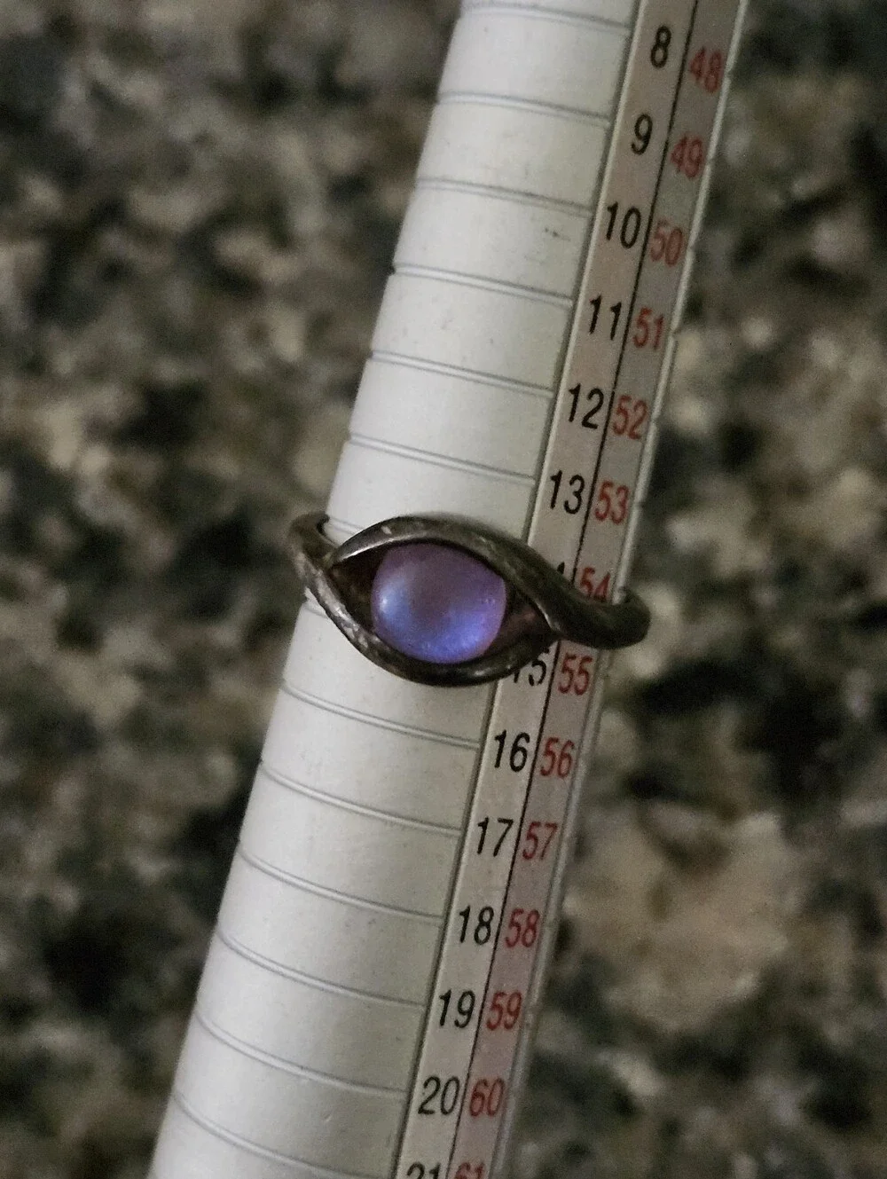 Vtg Silver Moonstone Ring - Iridescent Purple/Blue Gem